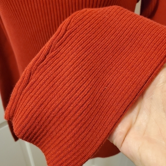 Jeanne Pierre Red Ribbed Knit Turtleneck Sweater Size Medium, classic, casual - Picture 3 of 7